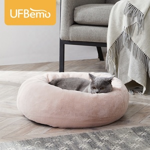 UFBemo Doux Rose Amovible Respirant Chien Accessoires Hondenmand Chien Maison Chat Paniers Nid Chien Tapis <span class=keywords><strong>de</strong></span> Lit - Product Image 2
