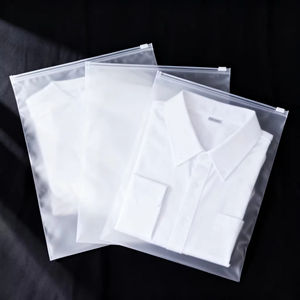 Bolsas de CPE con Cierre Personalizadas con Logotipo Impreso en Huecograbado, Reciclables, para Empacar Ropa, Camisetas, Ropa Interior, Bolsas de Plástico - Product Image 4