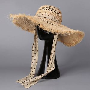 Korean Style Women Hat Hollow Raffia Straw Hat Wide Brim Casual Seaside Beach Sunscreen Floppy Hat - Product Image 1