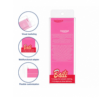 Boîte suspendue en PVC transparent avec insert rose pour l'emballage de petits produits, boîte de présentation pour la vente au détail avec trou de suspension pour les cosmétiques