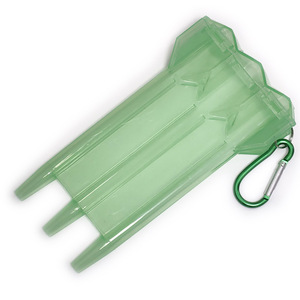 حافظة سهام بلاستيكية مع مشبك ألومنيوم - Product Image 2