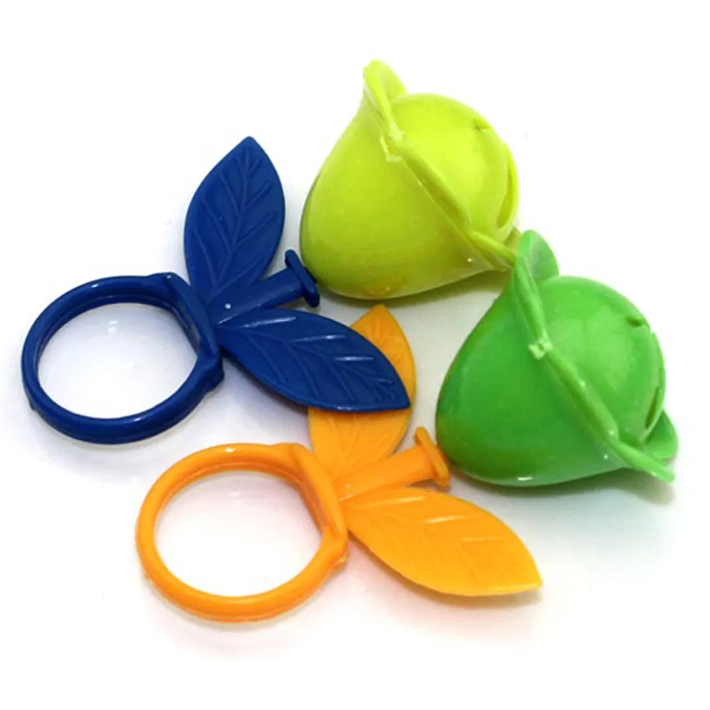 Promotional Cheapest Funny Plastic Finger Toy Rattle Flower Rings For Girl Play game