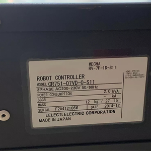 Controlador de Robot GEXU CR751-07VD-0-S11 240V para las Series RVF y RHV (Japón) - Product Image 4
