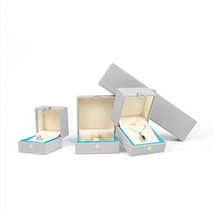 Caja de Joyería de Piel Sintética de Lujo con Botones, Diseño 2022, Elegante Caja para Anillos de Boda, Empaque de Regalo, Caja para Colección de Joyas - Product Image 6