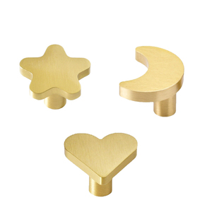 Детский латунный ящик с одной ручкой - Product Image 1