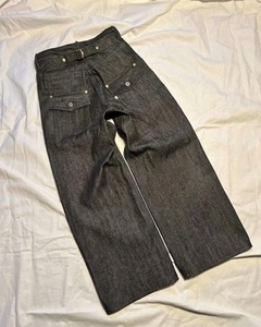 Jean en denim japonais original à bords bruts, coupe droite ample et décontractée, style vintage, avec boucle arrière personnalisée pour homme - Product Image 2