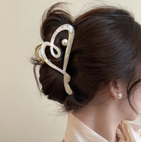 Grand design creux en forme de coeur avec incrustation de perles, pince à cheveux en vinaigre doux et haut de gamme