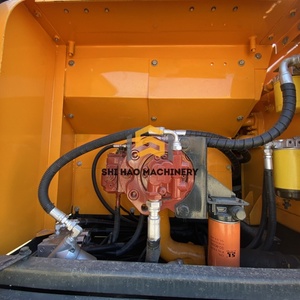 Excavadora Hidráulica Usada Hyundai 220LC-9S de 20 Toneladas, Eficiente en Consumo de Combustible, Potente, para Excavación en Obras de Construcción Pesada - Product Image 4