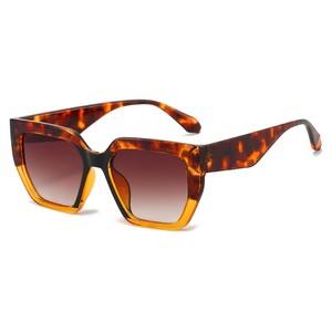 Lunettes de soleil tendance pour femmes, protection UV, <span class=keywords><strong>verres</strong></span> <span class=keywords><strong>dégradés</strong></span> color-block, monture carrée surdimensionnée vintage en PC - Product Image 5