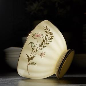 Service de table en porcelaine, céramique, 70 pièces, vaisselle européenne luxueuse, coffret cadeau, minimalistes, cadeaux, logo personnalisé - Product Image 5