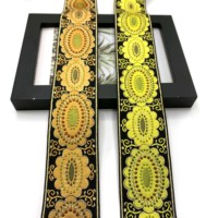 Ruban en polyester jacquard personnalisé de 4,5 cm pour vêtements