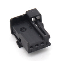 Connecteur de faisceau de câbles automobile femelle à 3 broches TE Connectivity Automotive PBT GF20 pour VW