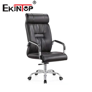   Silla de oficina de cuero negra, silla ejecutiva con reposabrazos y ruedas para uso en oficina - Product Image 1