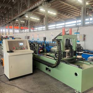 เครื่องขึ้นรูปเหล็กซีเพอร์ลินแบบม้วน โครงเหล็กชุบสังกะสี เครื่องผลิตโครงเหล็ก เครื่องขึ้นรูปเหล็กซีเพอร์ลิน - Product Image 2