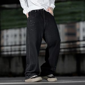 Il Design Vintage della pittura a inchiostro rovina la sensazione rilassata dei Jeans larghi. I Jeans sono consumati. - Product Image 3