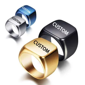 Regalo di gioielli personalizzati anello con nome inciso personalizzato in acciaio inossidabile incisione Laser anello quadrato con fascia con sigillo lucido