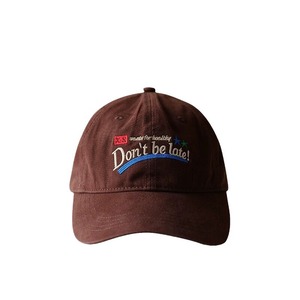 Gorra de béisbol Don't Be Late de lona color café, unisex, ajustable, para estudiantes y uso diario - Product Image 5