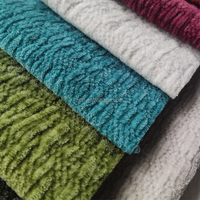 Tissu en chenille jacquard sergé en polyester doux et confortable de 530 g/m², nouveau stock, fourni par l'usine TengHui, pour canapés et textiles