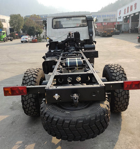 L der en la c mara global de camiones todotereno chasis <span class=keywords><strong>r</strong></span> pido cami n ligero transmisi n manuale 4x4 Euro 3 6L 150 - 250hp LHD - Product Image 4