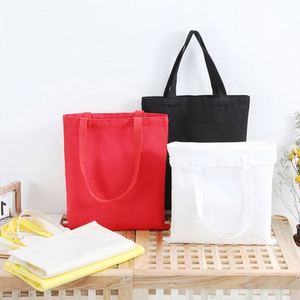 Sacs fourre-tout en polyester personnalisés en gros, blancs unis, réutilisables, avec logo imprimé sur mesure - Product Image 6