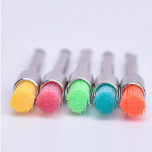 Spazzola per profia a testa piatta in Nylon colorato monouso - Product Image 5