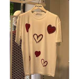 T-shirt imprimé pour femme Fiori, 100% coton jersey, respirant, manches régulières, motif cœur - Product Image 1