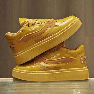 Zapatos Planos de Skateboarding para Hombre 2025, Zapatos de Plataforma Modernos de Cuero Genuino, Antideslizantes, Transpirables y Casuales - Product Image 1