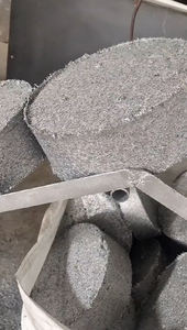 Compacteur de copeaux de ferraille entièrement automatique Machine à compacter la sciure de bois Briquettes de silicium-métal - Product Image 2