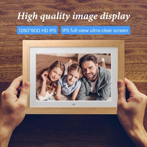 8 Inch Digital Picture Frame with Remote Control, 1280 * 800 IPS Full View Ultra Clear Screen with Removable Wooden Frame - Product Image 3