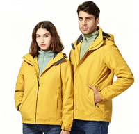 Veste coupe-vent en softshell personnalisée OEM ODM, imperméable pour homme et femme avec ruban de couture, idéale pour la randonnée et le camping