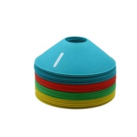 Yüksek Kaliteli Plastik Dijital Model Tasarımlı Esnek Yumuşak Çeviklik Konileri Futbol Antrenmanı için Disket Şeklinde 20x5cm 30g