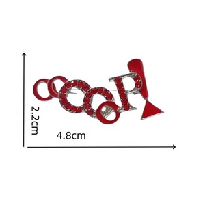 Nuovissima Collezione Fortitude: Gioielli Ispirati al Simbolo Greco DST per Donne, Decorati con Smalto Rosso e Strass, in Lega Traforata per Matrimoni e Feste - Product Image 5