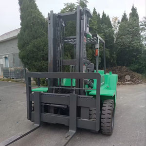 Montacargas Usados Originales Japoneses Tcm/Komatsu/Toyota FD30 FD50 FD70 con Motor Diésel de 2.5/3/3.5 Toneladas en Venta EN STOCK - Product Image 1