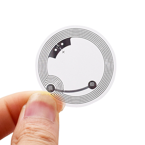 สติกเกอร์แท็ก RFID NFC แบบติดเอง ขนาด 40 มม. ความถี่ 13.56MHz ปรับแต่งได้ พิมพ์ได้ โปรแกรมได้ รุ่น tag213 ฉลากอัจฉริยะแบบเปียก/แห้ง สำหรับโรงแรม - Product Image 1