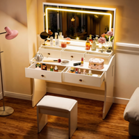 Ensemble de meubles de chambre à coucher blancs modernes avec miroir coulissant et grands tiroirs, table de maquillage éclairée par LED