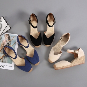 Espadrilles de style européen et américain, nouveau modèle, compensées, en daim, à bride cheville, à talon haut, découpées, en paille tressée - Product Image 2