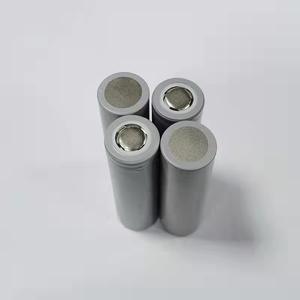 <span class=keywords><strong>แบ</strong></span><span class=keywords><strong>ต</strong></span>เตอรี่ลิเธียมไอออนทรงกระบอก 18650 3.7v 2000mah 10C คุณภาพเชื่อถือได้ <span class=keywords><strong>ราคา</strong></span>คุ้มค่า ปี 2023 ชาร์จซ้ำได้ - Product Image 4