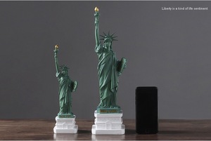 Estatua americana de la libertad, artesanía de resina, sala de estar decorativos para Accesorios de escritorio, adornos creativos de resina para mesa - Product Image 6