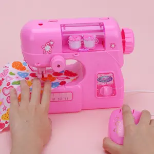 Casa de brincar criativa para crianças, mini máquina de costura elétrica para meninas, linha ajustável, brinquedo de simulação, utensílios pequenos