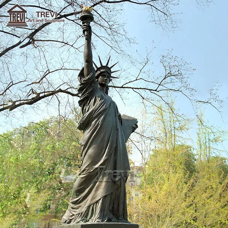 Große klassische Arman-Statue der Freiheit im Freien Bronze-Göttin-Skulptur Souvenirs