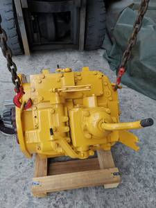 Bulldozer d'alpinisme SD32 pièces détachées boîte de vitesses 175-15-00226 1751500226. Assemblage moteur NT855-C280S10 - Product Image 6