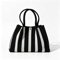 Sac fourre-tout rayé en tricot réutilisable en tissu, sac à bandoulière pour femme, idéal pour le shopping (vente en gros)