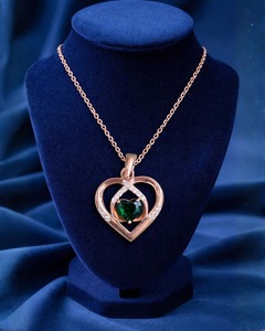 Ensemble collier et boucles d'oreilles en argent sterling 925, pendentif en forme de cœur, design minimaliste superposé, bijoux fleuris en cristal pour femmes - Product Image 3