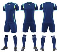 Seragam Sepak Bola Pria Custom, Bernapas, Cepat Kering, Merah, 100% Polyester, Bergaris, Lengan Pendek, Pakaian Olahraga Tim