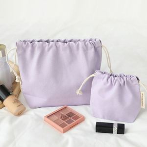 Sac à cordon personnalisé OEM de petite taille, couleur violette, 16*13cm, 8oz, 100% coton, avec soufflet inférieur - Product Image 1