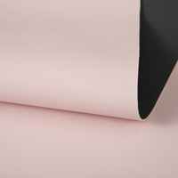 Tapis de bureau en cuir PU antidérapant de différentes couleurs personnalisables PVC imperméable pour bureau disponible en motifs carrés ronds