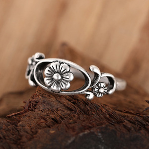 Anello Floreale Traforato in Stile Cinese Vintage, Gioiello da Dito alla Moda per Donna, Uso Quotidiano - Product Image 6