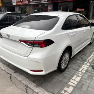 Toyota <span class=keywords><strong>Corolla</strong></span> d'occasion 2022, <span class=keywords><strong>blanche</strong></span>, 30 000 km, boîte manuelle, conduite à gauche, pneus R15, sièges en tissu, intérieur foncé, essence, voiture en stock - Product Image 6
