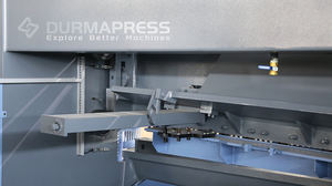 Machine de découpe hydraulique CNC entièrement automatique série <span class=keywords><strong>Q11K</strong></span> 6000 mm avec pompe PLC et engrenage, machine de découpe multifonctionnelle - Product Image 2