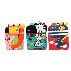 Barato nuevo diseño chica encantadora foto carro 3d cartón estilo en Stock bolsas <span class=keywords><strong>para</strong></span> la escuela de los niños - Product Image 1